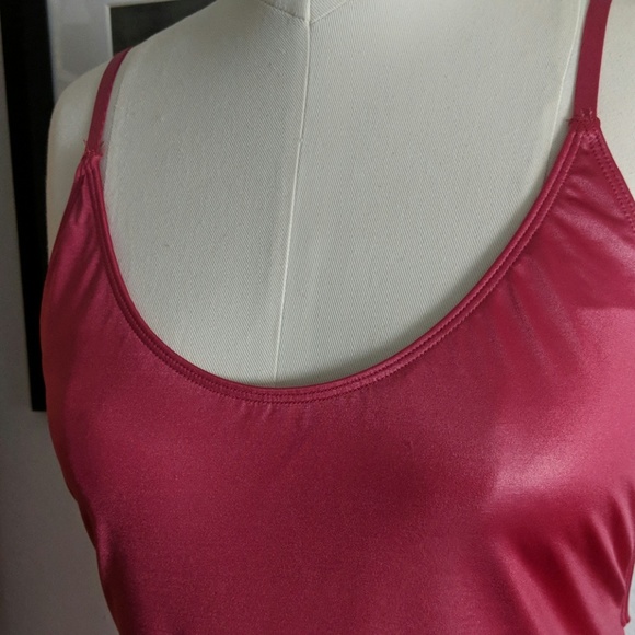 Brand New Out From Under UO Swimsuit Size Small - Picture 2 of 7